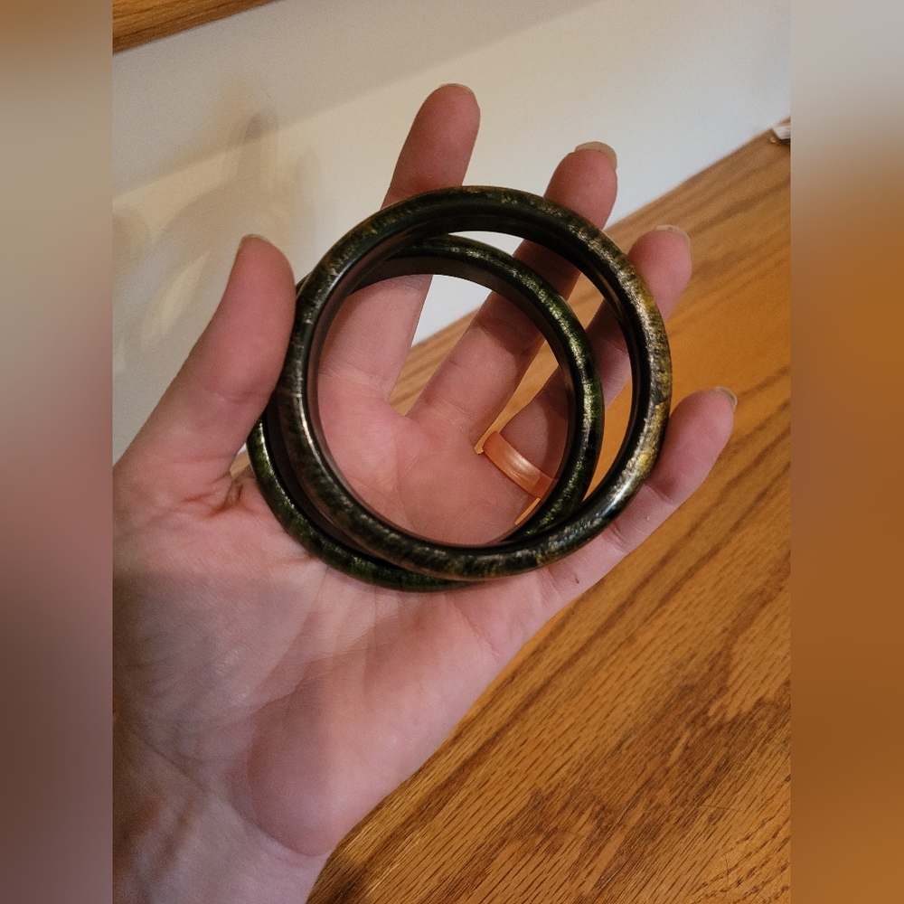 NWOT Green & Gold Bangle Bracelets - Picture 5 of 5